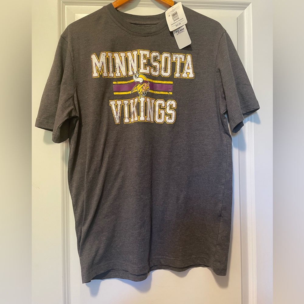 Minnesota Vikings Large Gray T-Shirt NWT